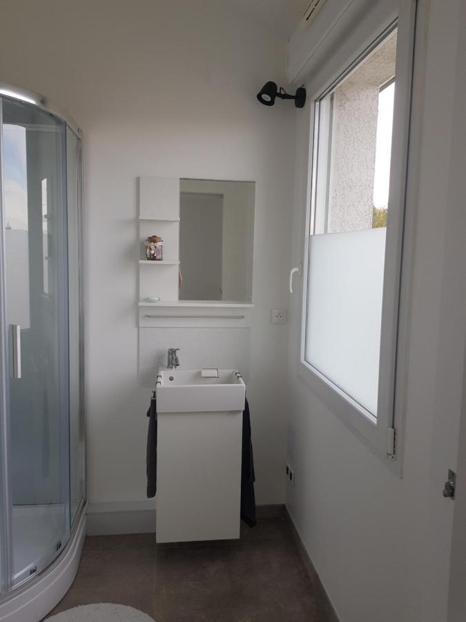 L Atelier Apartment Courtisols Exterior foto